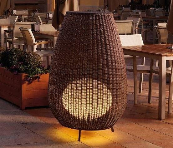 AMPHORA 01 - Lampe à poser en osier tressé - Tissé à la main