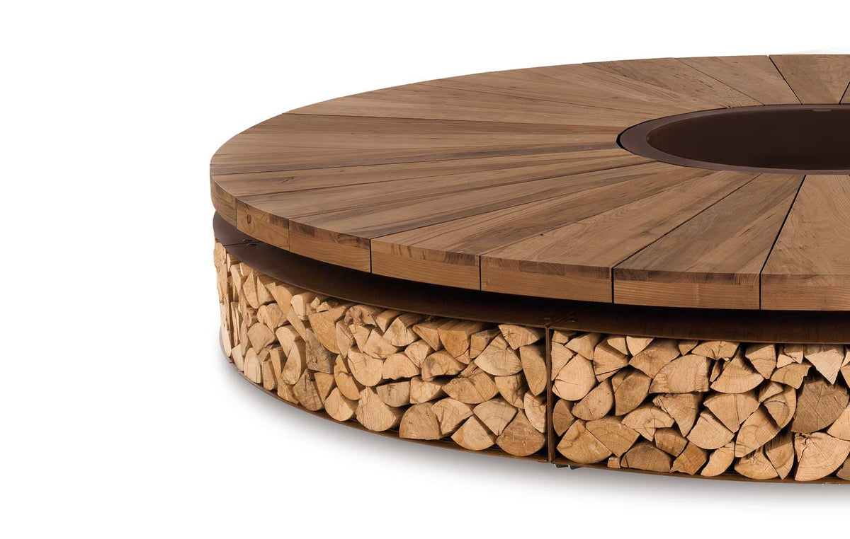Détail - Artù - Brasero Géant en Bois de Châtaignier - AK47