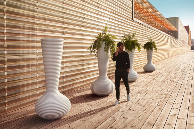 Pot Géant Finition Laquée Bloom par Vondom
