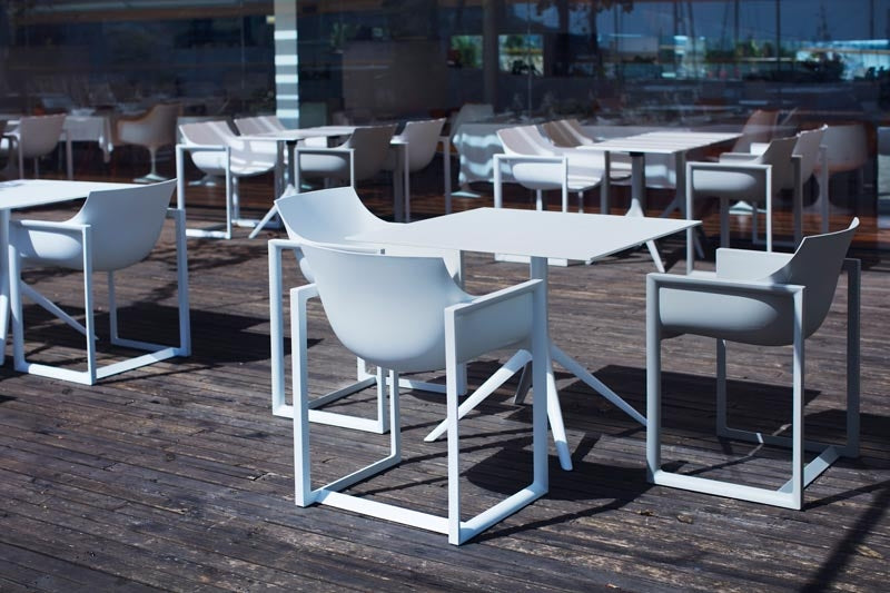 Outdoor Restaurant Equipment Vondom WALL STREET
