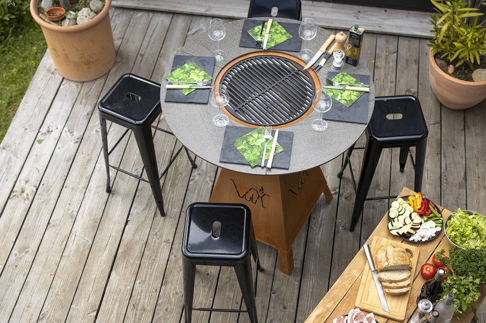 Outdoor bar table 4 seats Barbecue Brasero with grill MAGMA BOIS de VULX