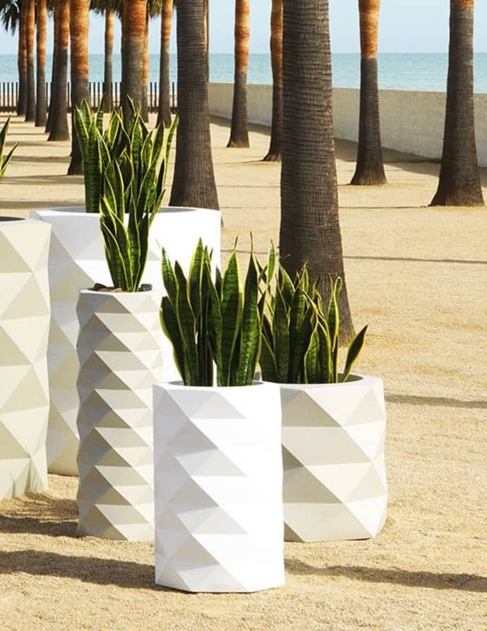 MARQUIS Pot Laqué Ø80x103 cm - Pot à Facette Finition Laquée - Vondom