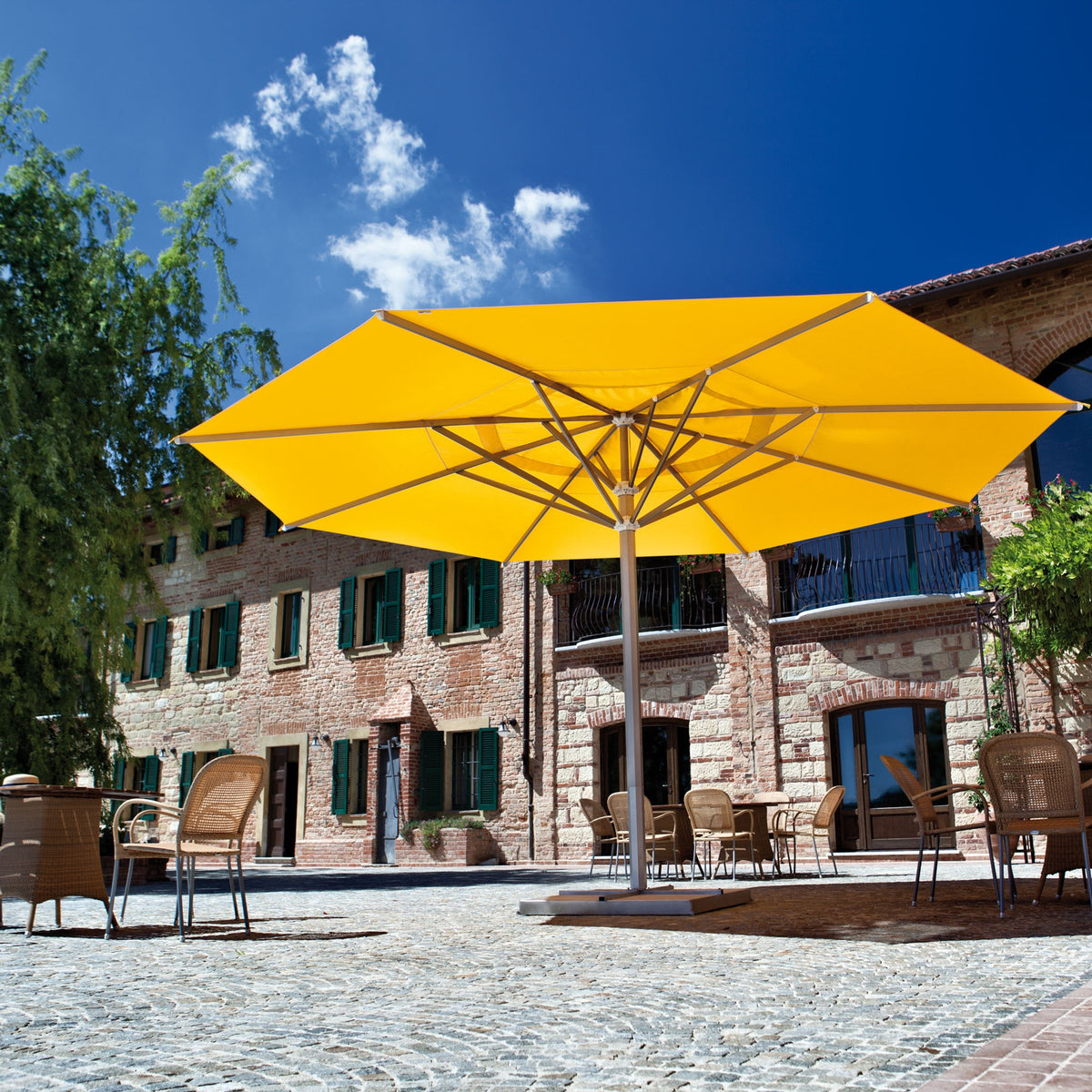 Maxi Giant Octagonal Parasol for Terrace Bar Hotel Restaurant by Fim