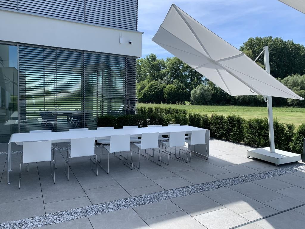 VERSA UX GRIS CLAIR - Square Cantilever Umbrella