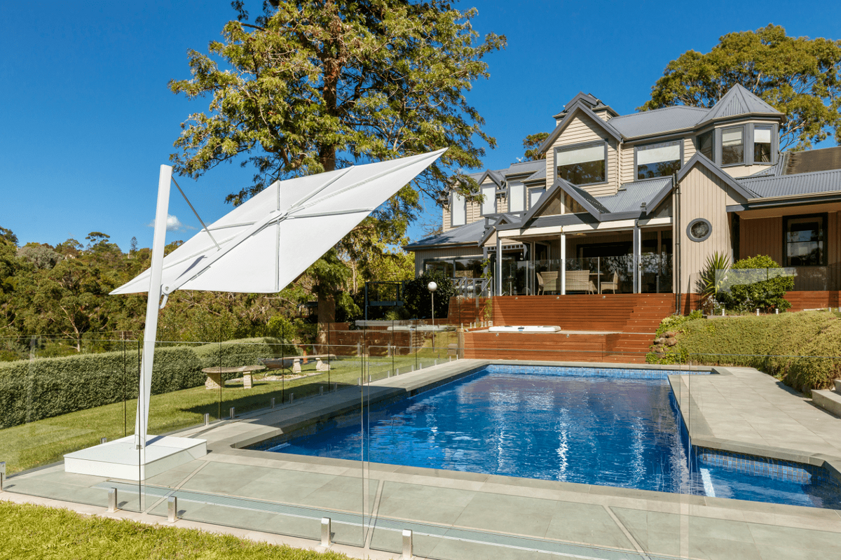 VERSA UX GRIS CLAIR - Square Cantilever Umbrella