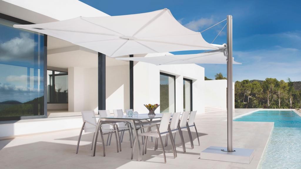 Premium class umbrella with central pole and two square canopies 560 cm Umbrosa