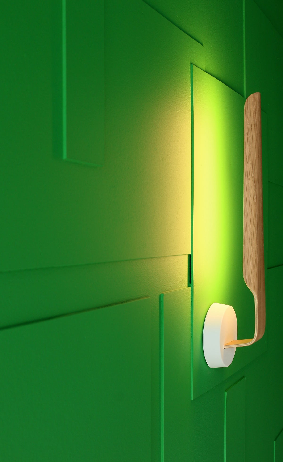 Swan Wall - design wall sconce - Tunto
