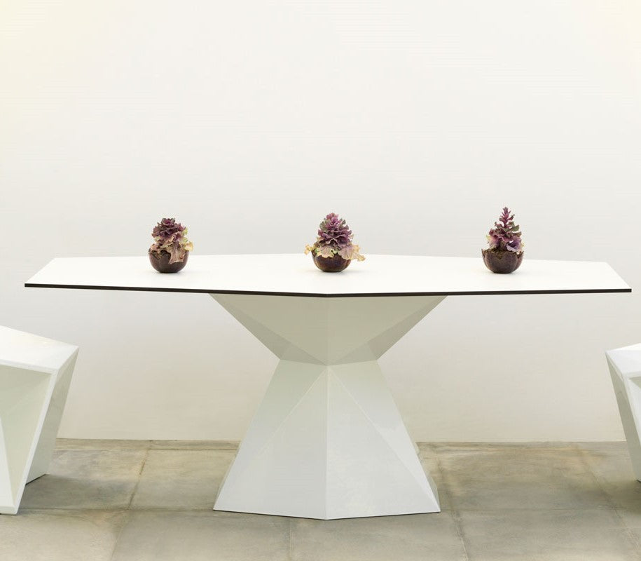 VERTEX TABLE - Geometric design table
