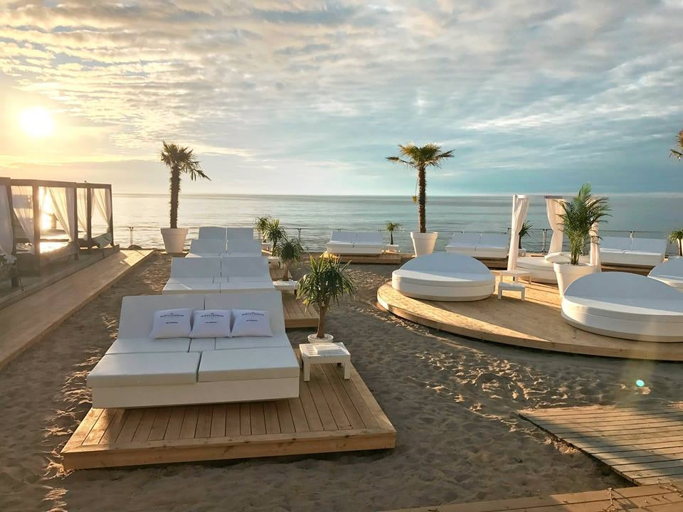 Different VELA DAYBEDS Round and Square, with Canopy, Sun Beds on a beach in Valencia, Spain