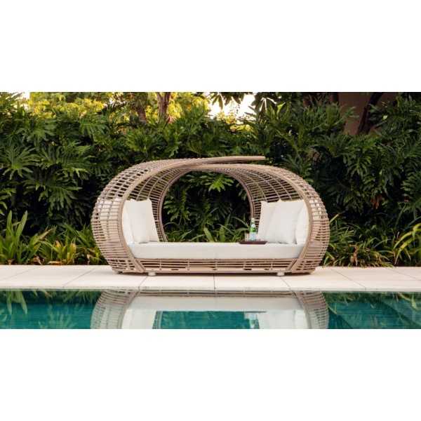 AMBER Daybed - transat aspect rotin