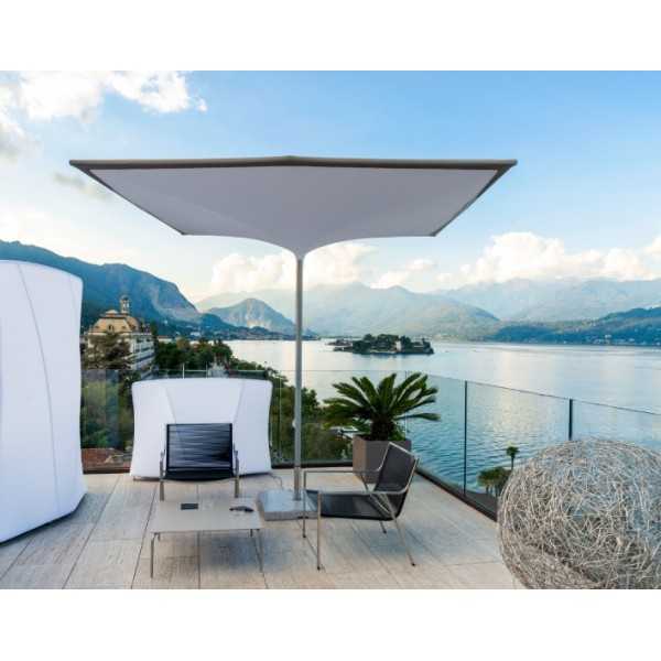 un parasol design droit DIAMOND FIM