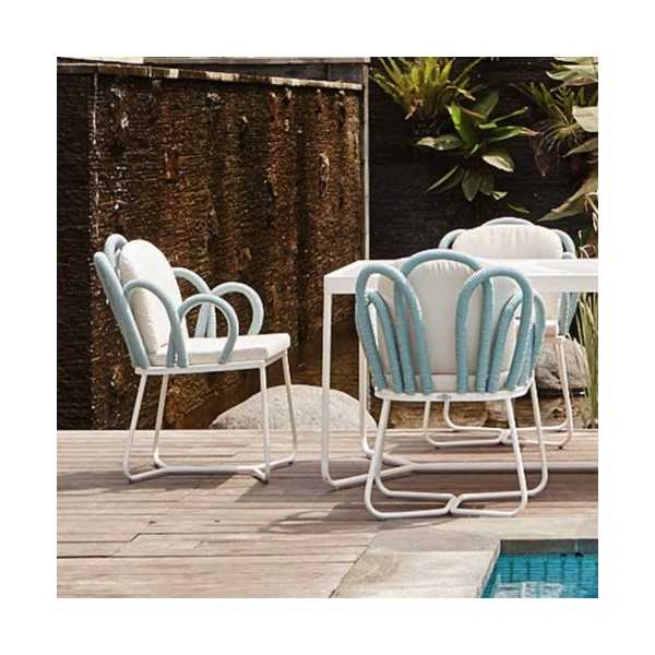 Fauteuil de jardin en corde tressée bleu en forme de fleur