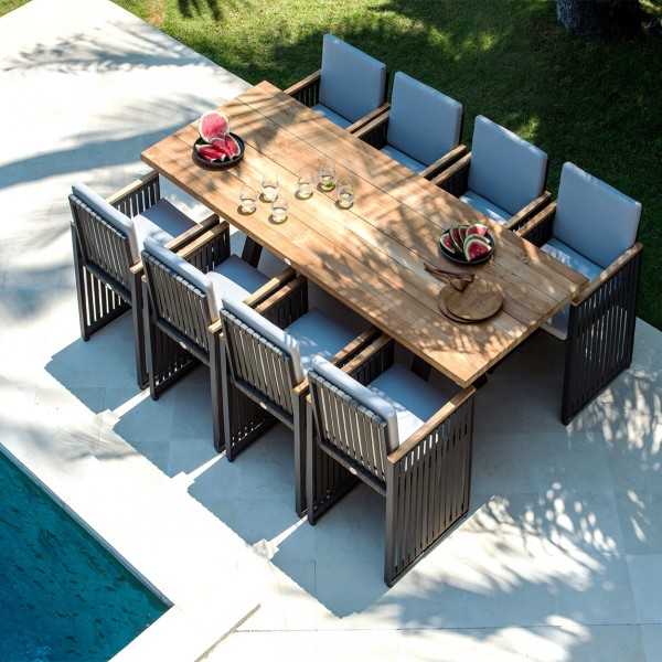 Table d'extérieur rectangulaire en bois