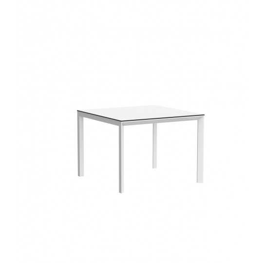 frame-vondom-table-plateauhpl-solid-core