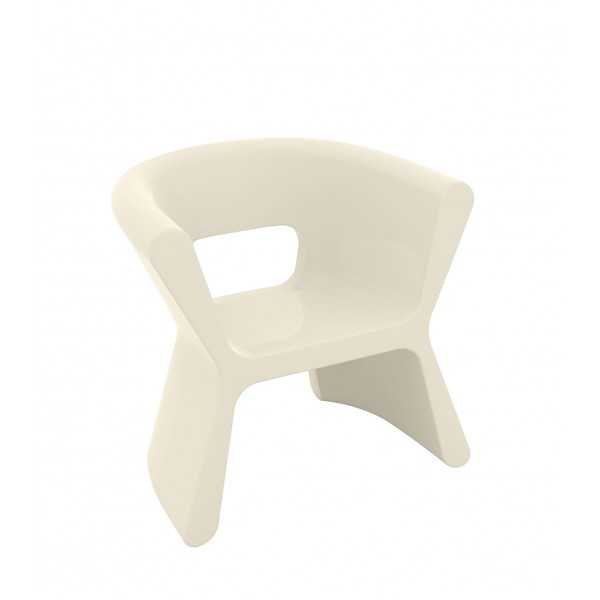 Lacquered armchair design PAL - Vondom