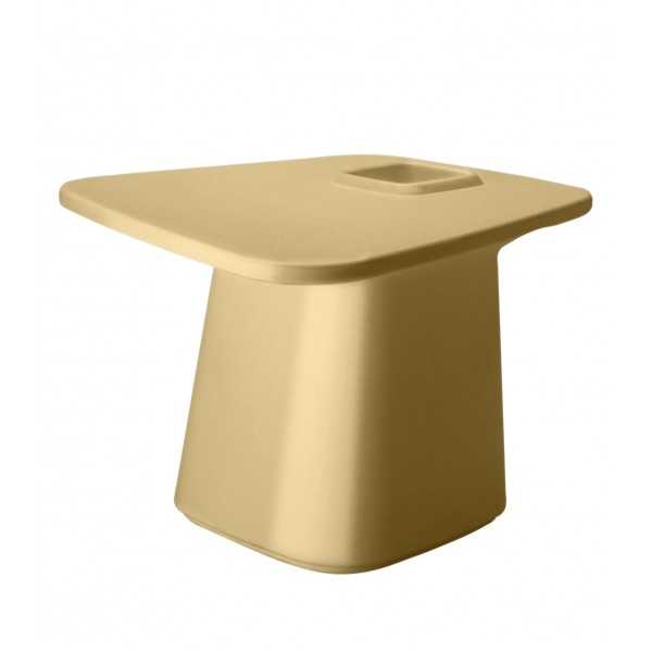 Table Design Medium Noma Vondom finition laquée - beige