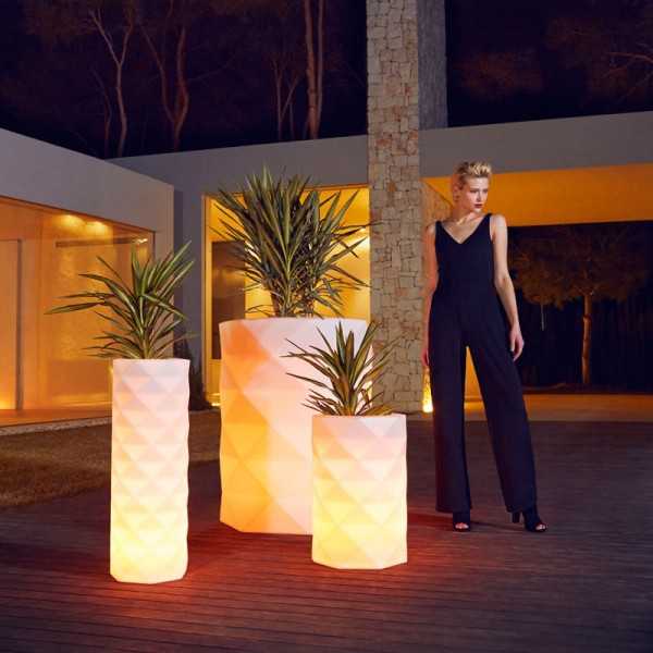 MARQUIS pot de fleurs lumineux LED blanche (Ø40x60 cm) - Vondom