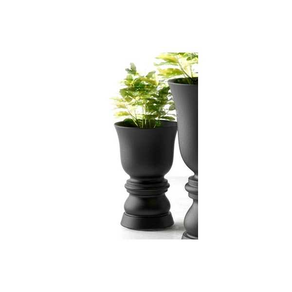 Lot Vases forme calice noir