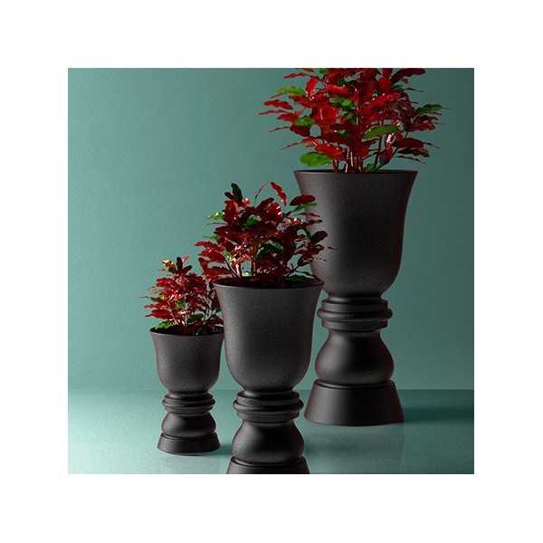 40 inches flower pot chess piece shape