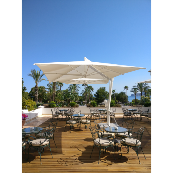 DOPPIO 600X388 - Double Offset Terrace Umbrella for Professional Use