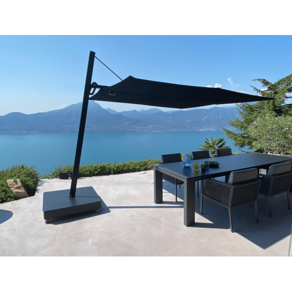 VERSA UX FULL BLACK - Parasol Plat Déporté 3 x 3 Umbrosa