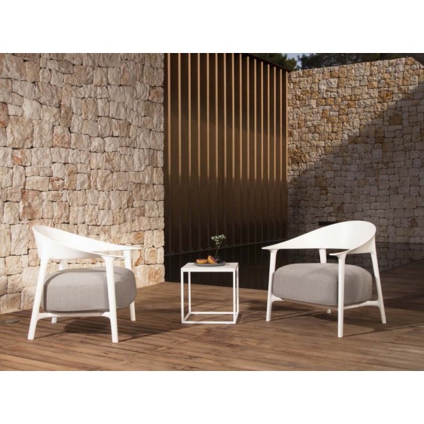 High-End Outdoor Garden Chair With Extra Soft Seating and Metallic Design Armrests AFRICA LOUNGE VONDOM