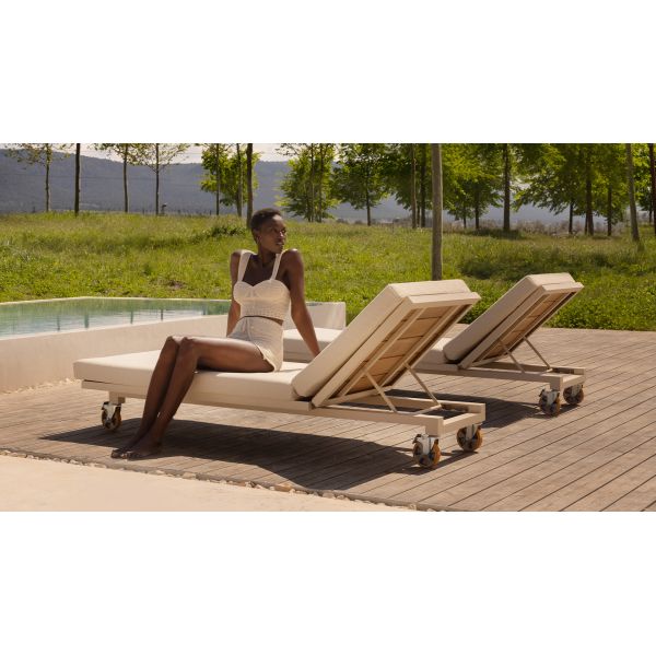 VINEYARD SUN LONGER - Chaise longue mobilier hotel