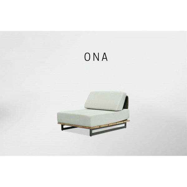 Outdoor armchair ona