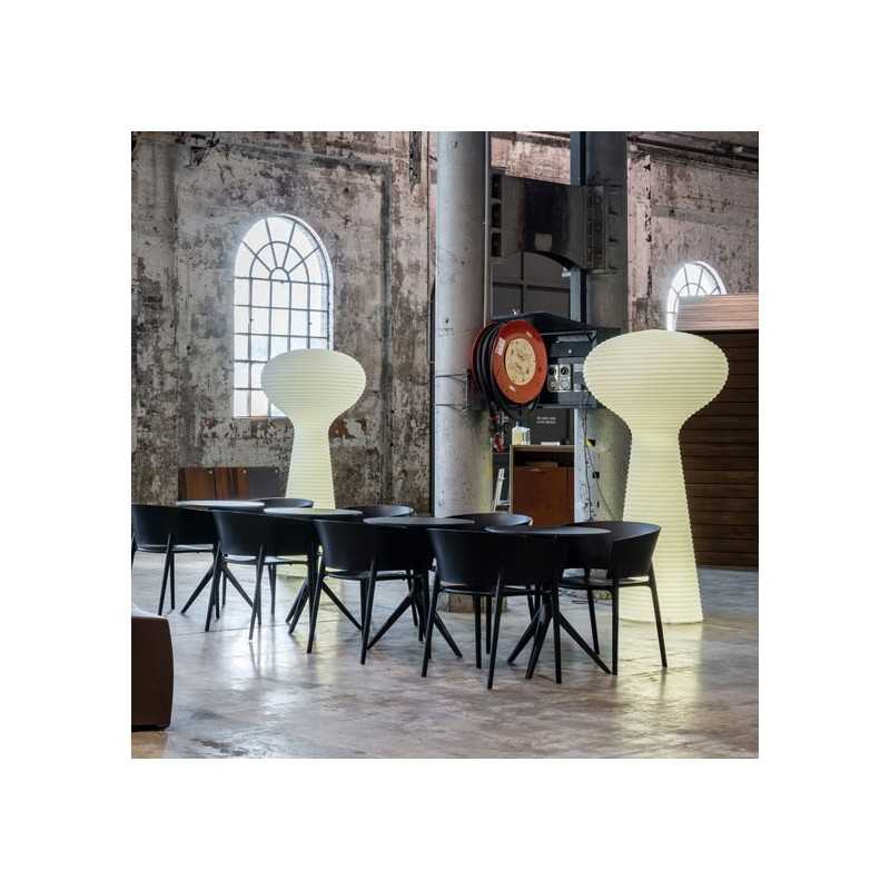 Lampe Géante avec Eclairage Blanc Bloom par Vondom