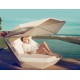 Bain de soleil sur le Fauteuil Extérieur Faz Daybed avec Parasol par Vondom