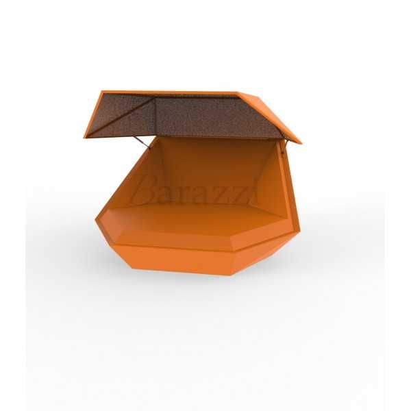 Transat XL Design Faz Daybed Orange Laqué avec Parasol par Vondom. Image d'illustration