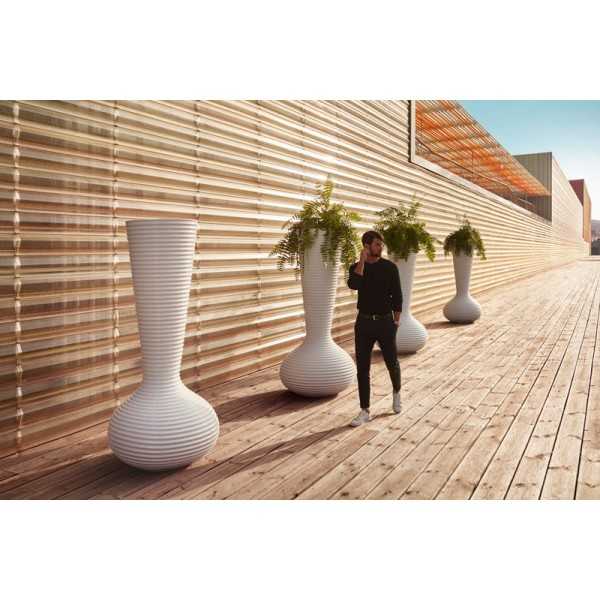 Pot de Fleur Extérieur Géant en Polyéthylène Laqué BLOW Pot 75 Vondom