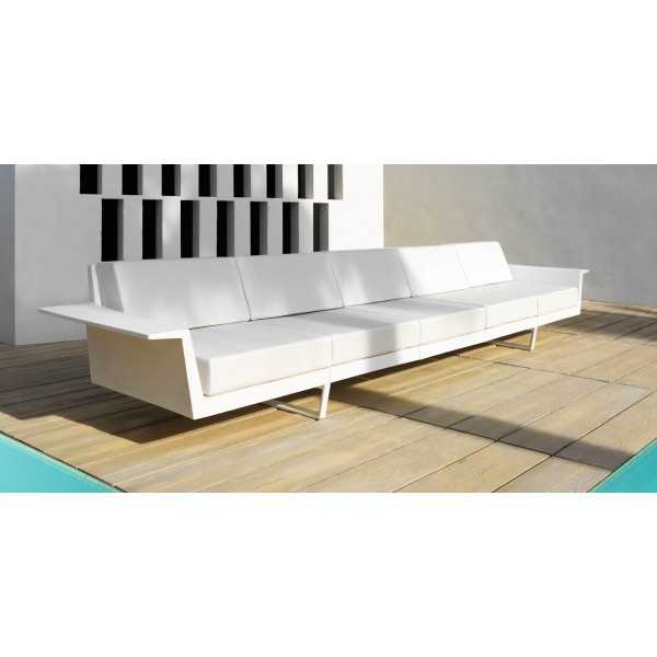 DELTA A Lounge Outdoor 5-seat Sofa by Vondom (shown here with matt finish)