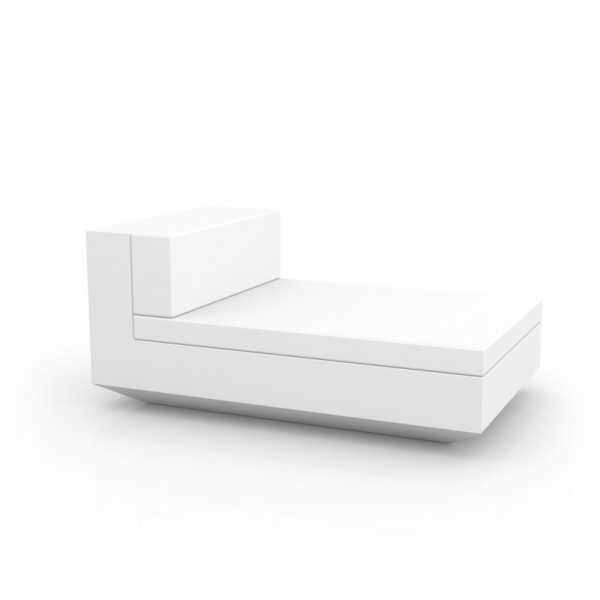 Vela Central Sofa by Vondom. Central Chaiselongue in white luminous version (off)