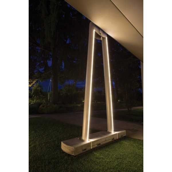 Flexy XL Post with LED Lights (sold separately) 