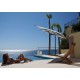 Ischia Parasol Carre avec Mat Deporte Très Design sur Terrasse Bar Restaurant ou au bord d'une Piscine d'Hotel