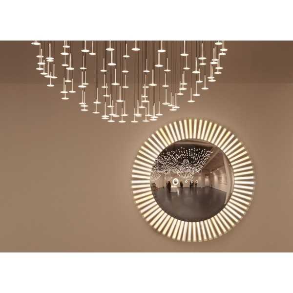 LUCKY EYE L Wall Light with integrated Mirror and starburst OLED lights