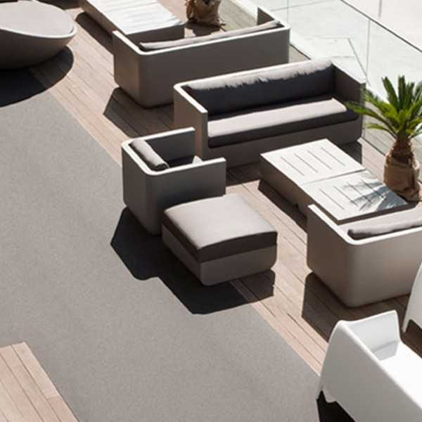 ULM Pouf - Outdoor Polyethylene Ottoman