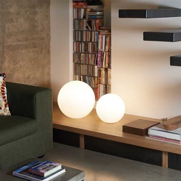 GLOBO 50 Polyethylene Luminous Ball Table or Floor Lamp for Professional Use