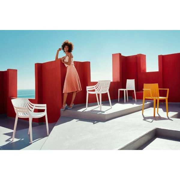 Collection de Chaises et Fauteuils SPRITZ de Vondom Couleurs Blanc et Jaune 