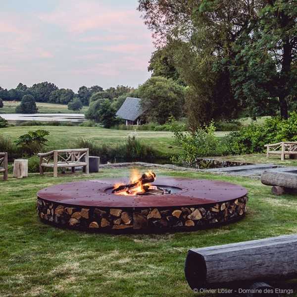 ZERO 300 Extra Large Outdoor Rust Finish Corten Steel Fire Pit for Resort Hotel