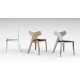 Collection de chaises facetees KIMONO par Vondom pour usage interieur et exterieur