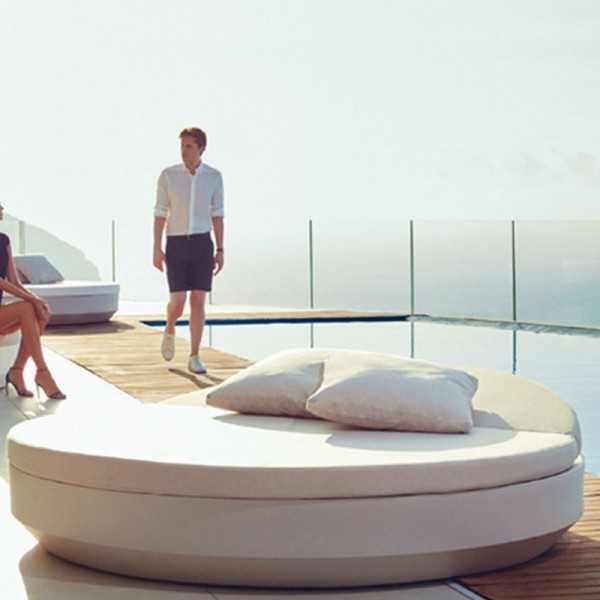 VELA DAYBED Round Reclining Matt - VONDOM