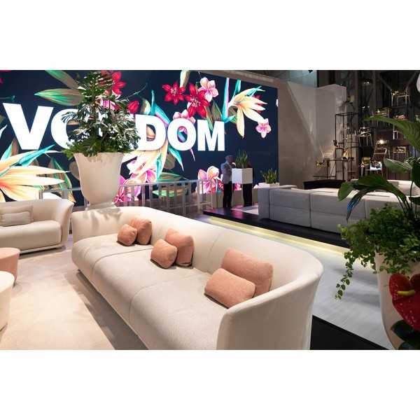 Divan Modulable d Exterieur SUAVE Trois Places en Tissu au Salon du Mobilier de Milan par VONDOM