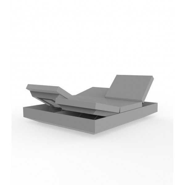 Poolside Sun Bed for 2 Vela Daybed by Vondom with 4 Reclining Backrests - Taupe Color with Matt Finish