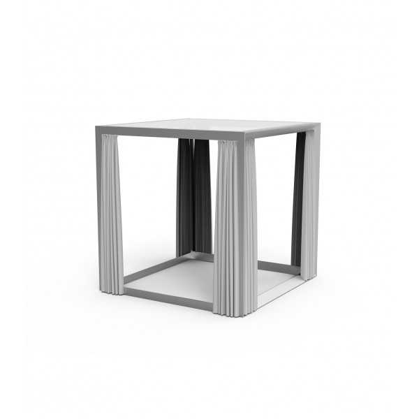 Pergola Cubique VELA avec Rideaux de Vondom Couleur Argentee