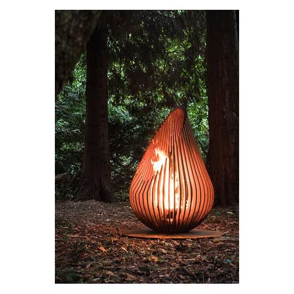 Cheminée Extérieure DEWDROP taille L en Acier Corten de chez GLOWBUS