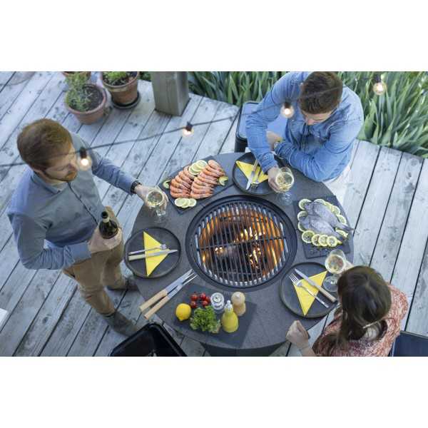 Fireplace of the VULX MAGMA 2-in-1 outdoor high table and brazier