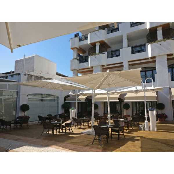 Doppio European Sun Shade System with Single Pole and Two Canopies by Fim