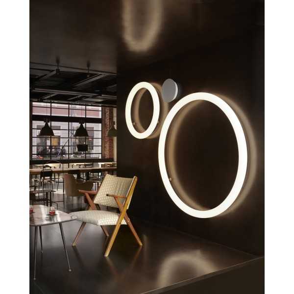 Giotto 140 Wall Lamp - Slide Design